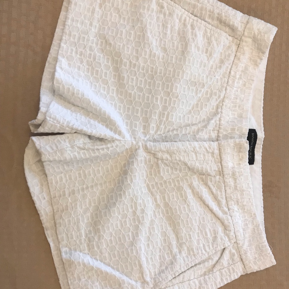 Banana republic - textured shorts